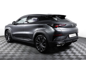 Подержанный автомобиль Changan UNI-T 2020 года (7 фото)