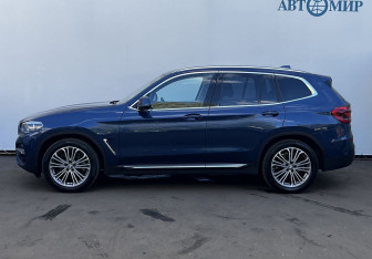 Подержанный автомобиль BMW X3 2021 года (8 фото)