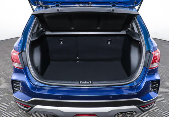 Подержанный автомобиль Kia Rio Hatchback 2021 года (19 фото)