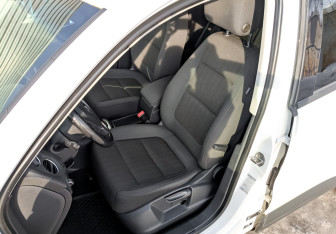 Подержанный автомобиль Volkswagen Tiguan 2012 года (20 фото)