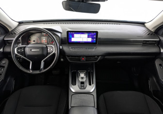 Подержанный автомобиль Haval Jolion 2022 года (14 фото)