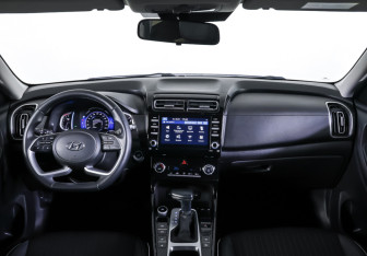 Подержанный автомобиль Hyundai Creta 2021 года (17 фото)