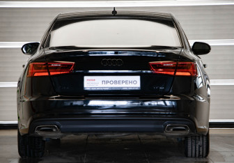 Подержанный автомобиль Audi A6 Sedan 2016 года (5 фото)