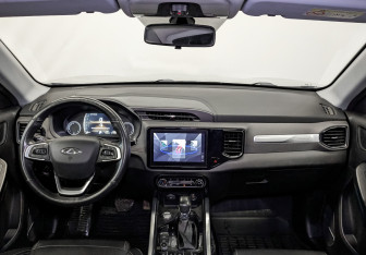 Подержанный автомобиль Chery Tiggo 4 2022 года (13 фото)