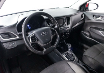 Подержанный автомобиль Hyundai Solaris Sedan 2018 года (7 фото)