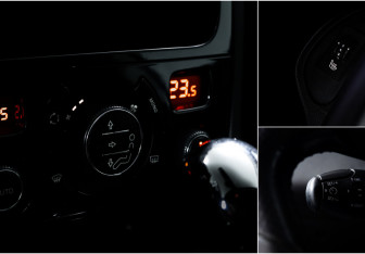 Подержанный автомобиль Peugeot 308 Hatchback 2012 года (17 фото)