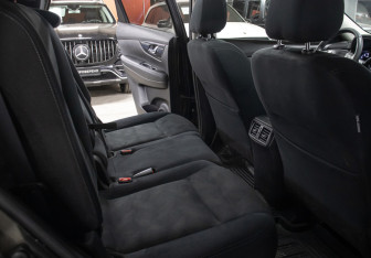 Подержанный автомобиль Nissan X-Trail 2016 года (12 фото)