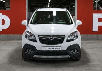 Подержанный автомобиль Opel Mokka 2013 года (2 фото)
