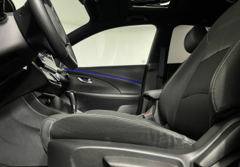 Подержанный автомобиль Changan Alsvin 2023 года (7 фото)