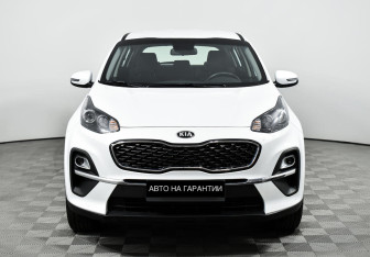 Подержанный автомобиль Kia Sportage 2021 года (2 фото)