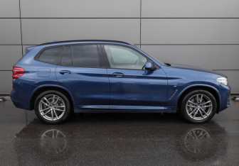 Подержанный автомобиль BMW X3 2018 года (4 фото)