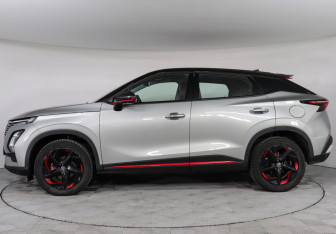 Подержанный автомобиль Omoda C5 2023 года (8 фото)