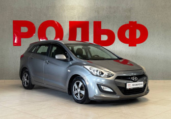 Подержанный автомобиль Hyundai i30 Wagon 2013 года (3 фото)
