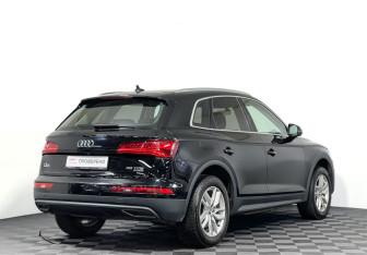 Подержанный автомобиль Audi Q5 2018 года (5 фото)
