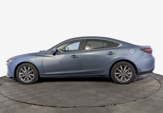 Подержанный автомобиль Mazda 6 Sedan 2020 года (8 фото)