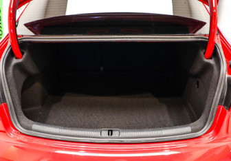 Подержанный автомобиль Audi A3 Sedan 2018 года (22 фото)