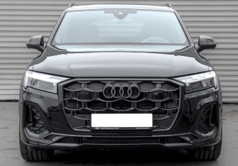 Новый Audi Q7 2025 (5 фото)