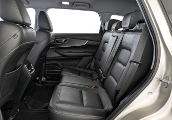 Подержанный автомобиль Chery Tiggo 8 2020 года (12 фото)