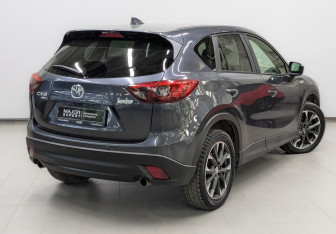 Подержанный автомобиль Mazda CX-5 2017 года (5 фото)