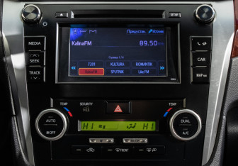 Подержанный автомобиль Toyota Camry Sedan 2012 года (14 фото)