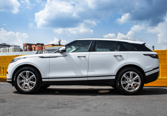 Подержанный автомобиль Land Rover Range Rover Velar 2017 года (7 фото)