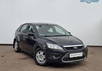 Подержанный автомобиль Ford Focus Hatchback 2010 года (3 фото)