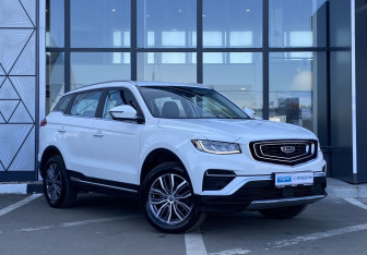 Подержанный автомобиль Geely Atlas Pro 2022 года (3 фото)