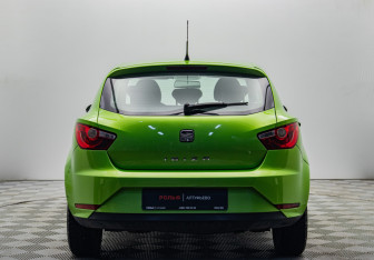 Подержанный автомобиль SEAT Ibiza Hatchback 2013 года (4 фото)