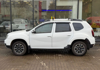 Подержанный автомобиль Renault Duster 2018 года (5 фото)