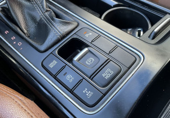 Подержанный автомобиль Kia Sorento 2018 года (18 фото)