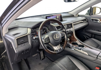 Подержанный автомобиль Lexus RX 2016 года (16 фото)