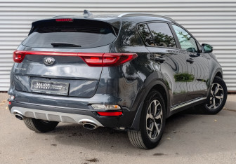 Подержанный автомобиль Kia Sportage 2019 года (5 фото)