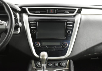 Подержанный автомобиль Nissan Murano Suv 2019 года (12 фото)
