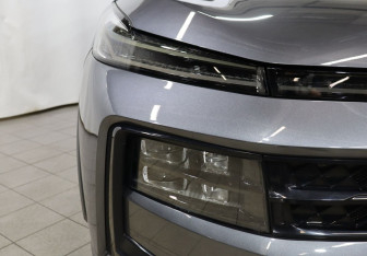 Подержанный автомобиль JAC JS6 2023 года (27 фото)