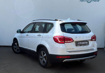 Подержанный автомобиль Haval H6 2019 года (6 фото)