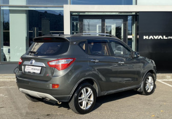 Подержанный автомобиль Changan CS35 2018 года (5 фото)