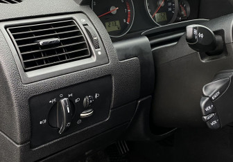 Подержанный автомобиль Ford Mondeo Sedan 2007 года (17 фото)