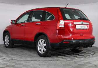 Подержанный автомобиль Honda CR-V 2008 года (7 фото)