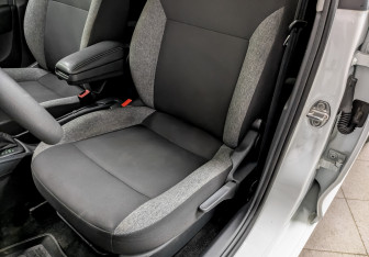 Подержанный автомобиль Skoda Rapid Liftback 2021 года (21 фото)