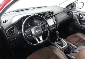 Подержанный автомобиль Nissan Qashqai 2020 года (5 фото)