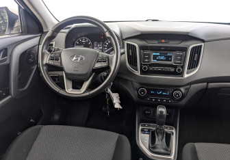 Подержанный автомобиль Hyundai Creta 2021 года (25 фото)