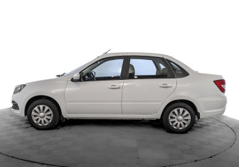Подержанный автомобиль LADA (ВАЗ) Granta Sedan 2022 года (8 фото)