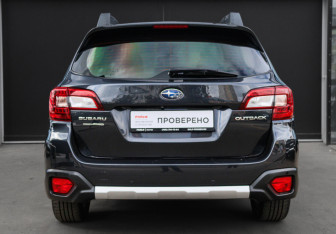 Подержанный автомобиль Subaru Outback Wagon 2016 года (5 фото)