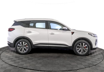 Подержанный автомобиль Chery Tiggo 7 Pro Max 2024 года (4 фото)