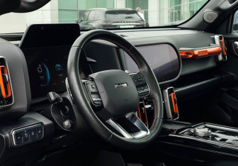 Подержанный автомобиль Haval Dargo 2023 года (13 фото)