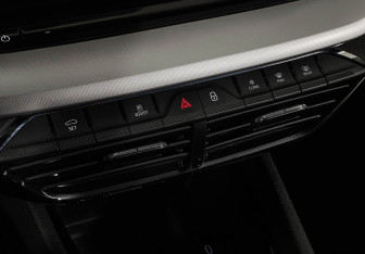 Подержанный автомобиль Skoda Octavia Liftback 2020 года (16 фото)