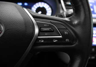 Подержанный автомобиль Infiniti QX50 2018 года (17 фото)