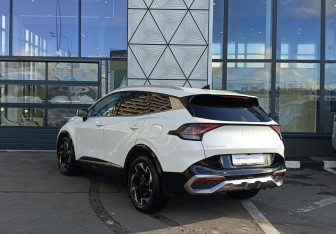 Подержанный автомобиль Kia Sportage 2023 года (7 фото)