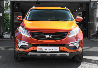 Подержанный автомобиль Kia Sportage 2012 года (2 фото)