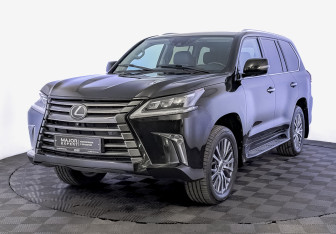 Подержанный автомобиль Lexus LX 2018 года (1 фото)